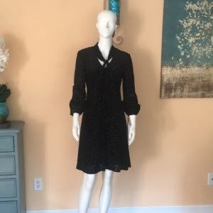 CALVIN KLEIN Women's Black velvet pattern tie Neck  long sleeves dress size 6